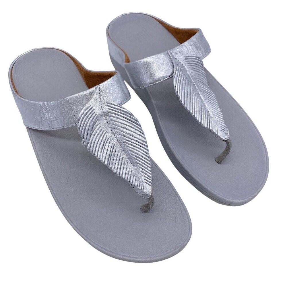 Fitflop Sandals Womens 11 Fino Feather Wedge Thong Silver Metallic Beach Summer